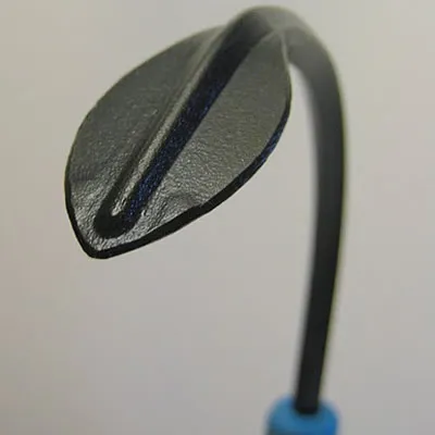 Black leaf-shaped gooseneck microphone head